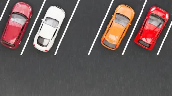 Stationnement des véhicules en épi – Apprentissage du code de la route en ligne avec CER